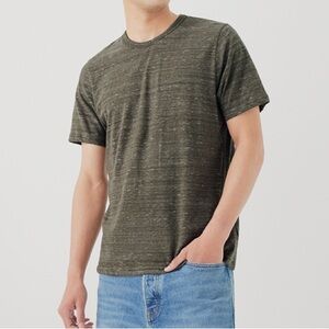 PACT men’s The Mix Lightweight Short Sleeve Crew